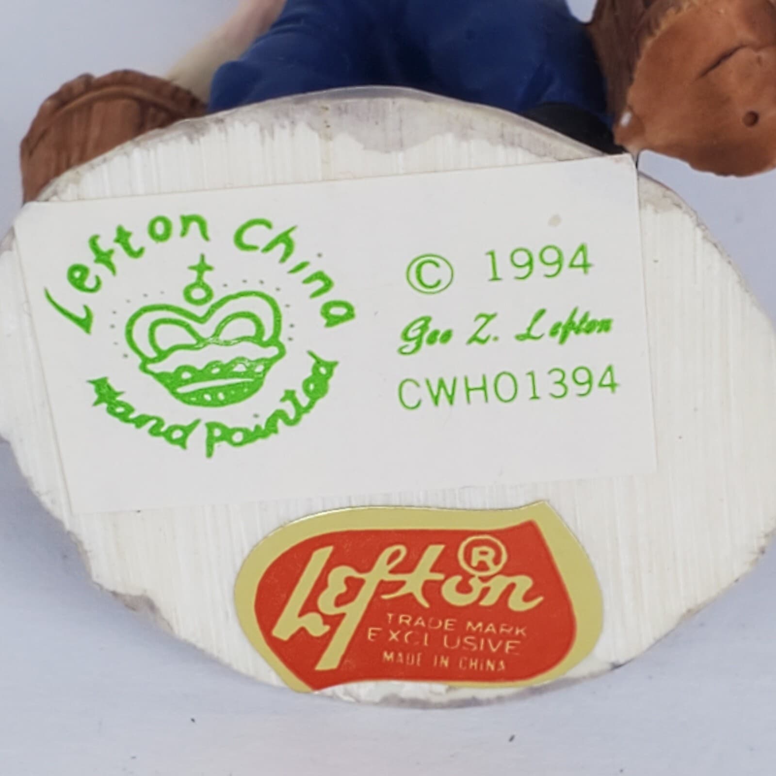 Vintage 1994 LEFTON Colonial Village Fireman Tom Christmas Figurine #01394 - Thumbnail 6