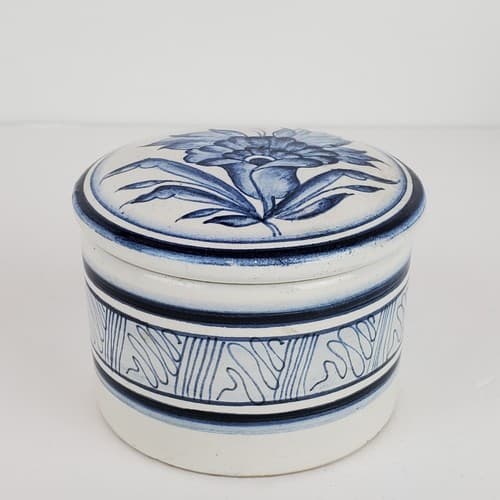 Ceramica Coimbra Portugal Vintage Small Round Lidded Trinket Box Flower Design - Thumbnail 2
