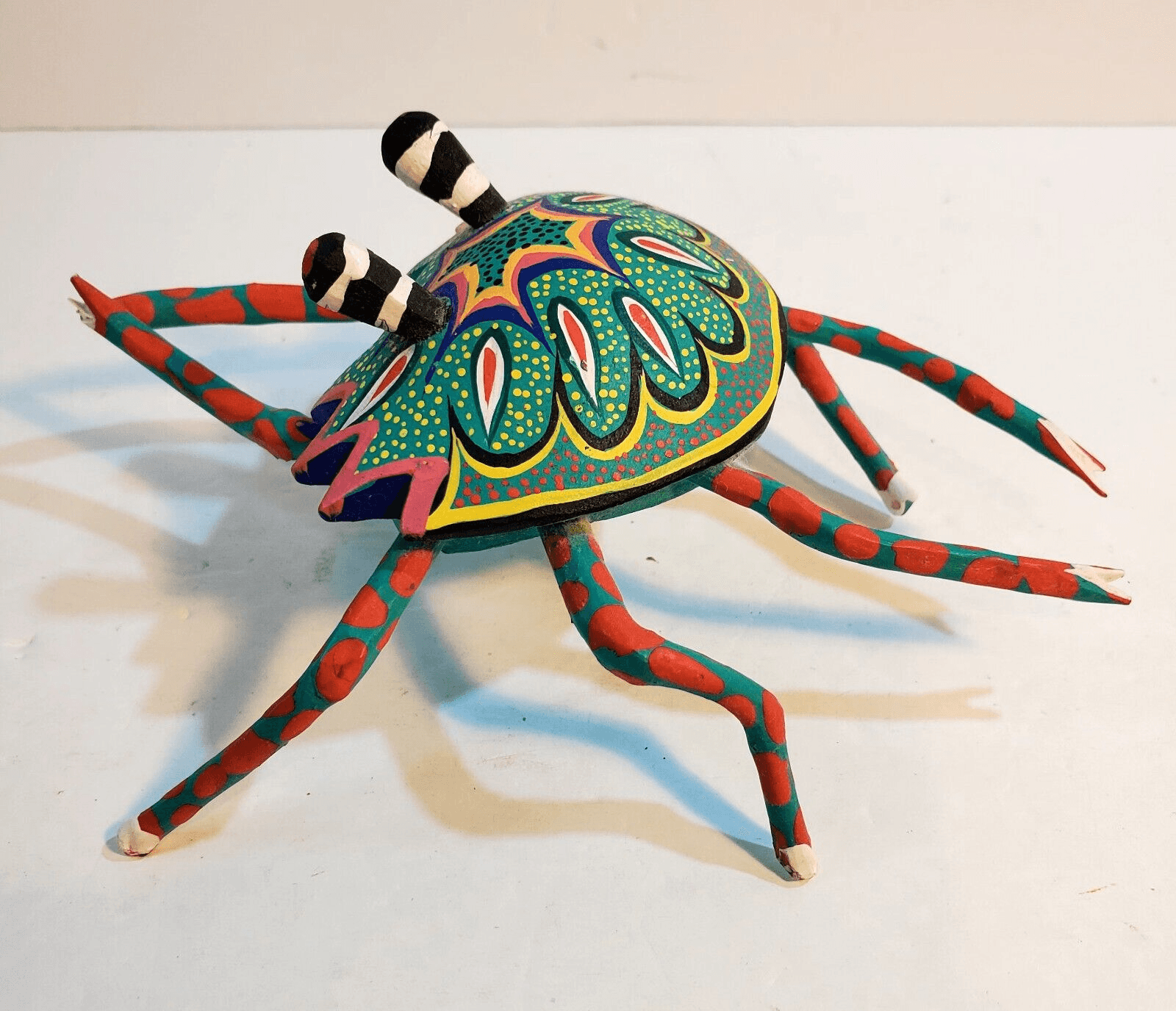 Oaxaca Carved Wood Crab Hand Painted Aqua Orange Signed Carlos Jimenez Folk Art - Thumbnail 8