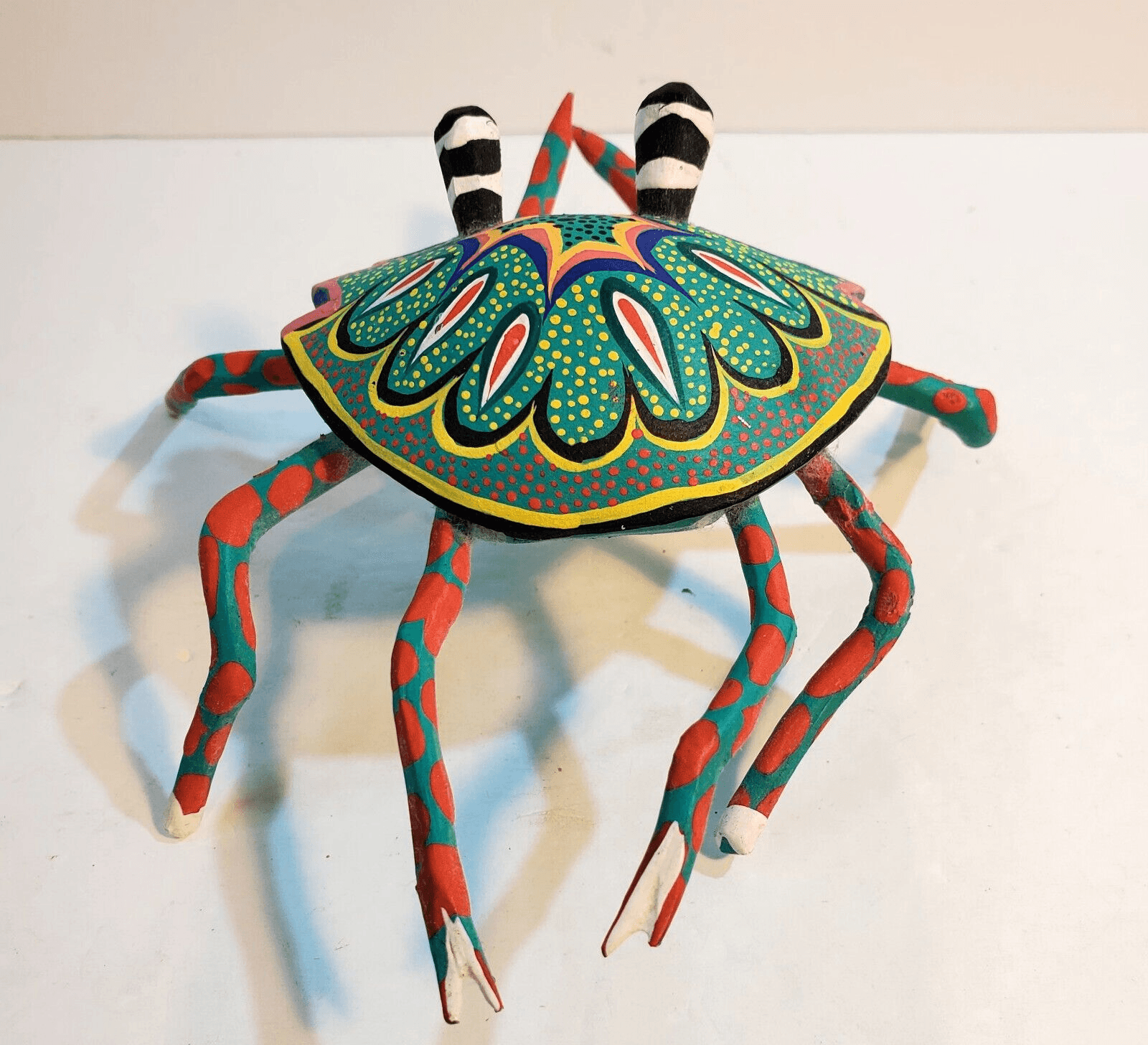 Oaxaca Carved Wood Crab Hand Painted Aqua Orange Signed Carlos Jimenez Folk Art - Thumbnail 6