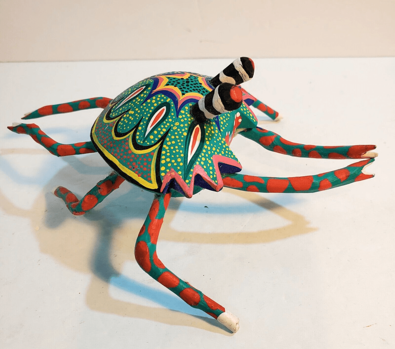 Oaxaca Carved Wood Crab Hand Painted Aqua Orange Signed Carlos Jimenez Folk Art - Thumbnail 2
