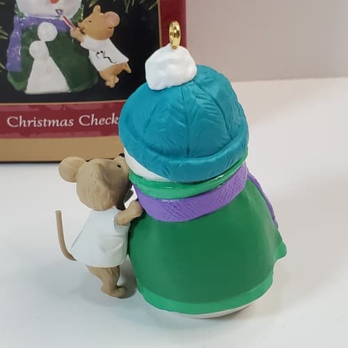 Vtg 1997 Hallmark Ornament Christmas Checkup Mouse Taking Snowman's Temperature - Thumbnail 3