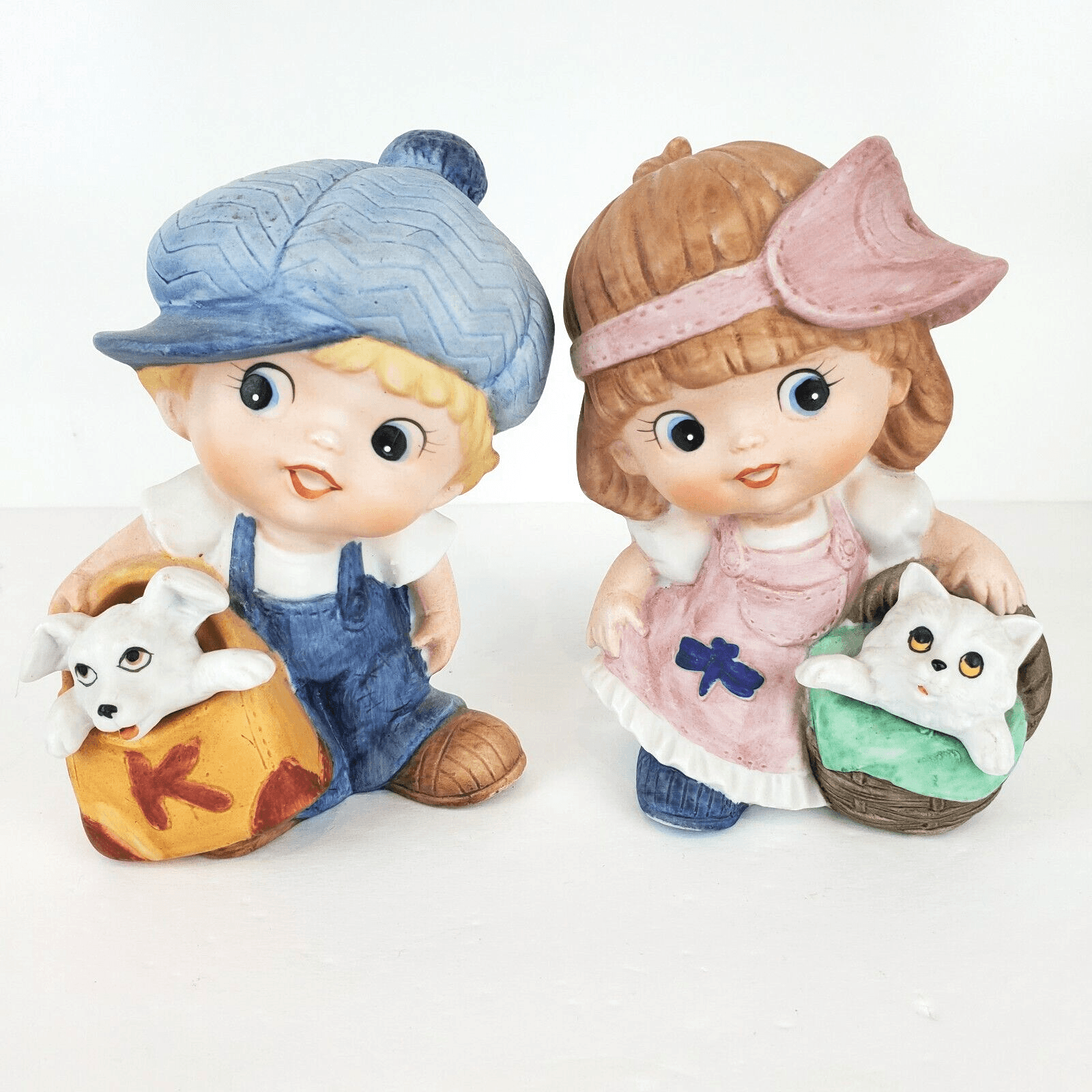 Vintage HOMCO Ceramic Little Boy w/ Dog Little Girl w/ Kitten figurine #1439 5"