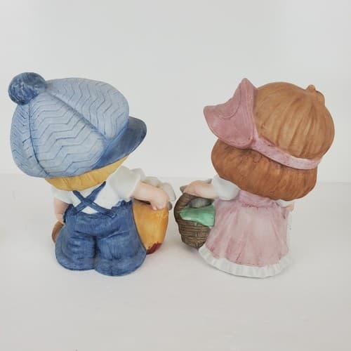 Vintage HOMCO Ceramic Little Boy w/ Dog Little Girl w/ Kitten figurine #1439 5" - Thumbnail 5