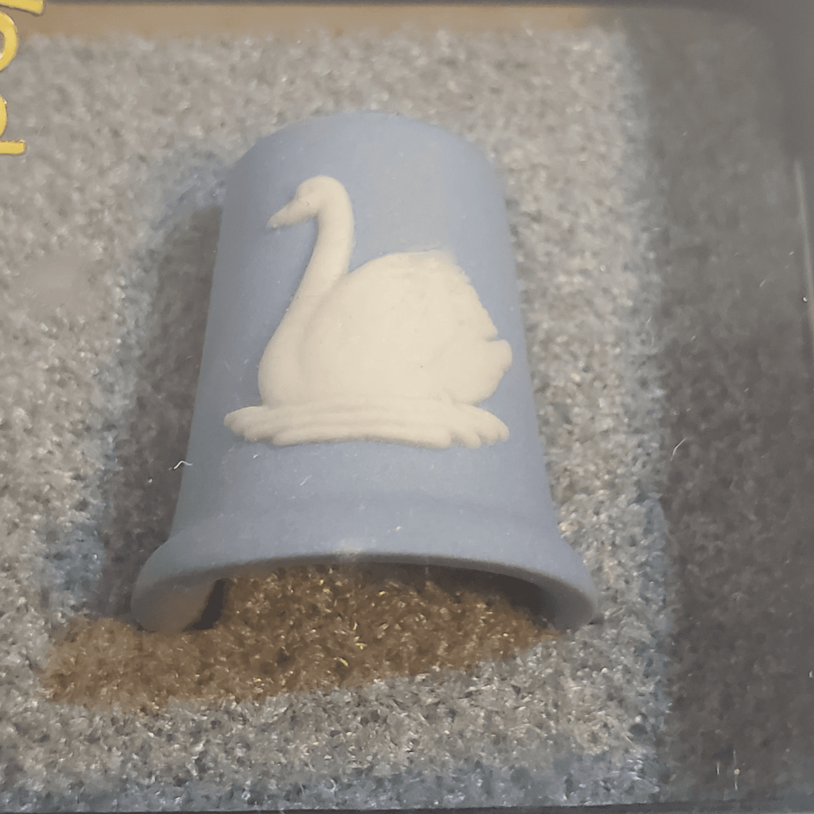 Vintage Wedgewood England Blue White Jasperware Thimble Swan Design Original Box - Thumbnail 2