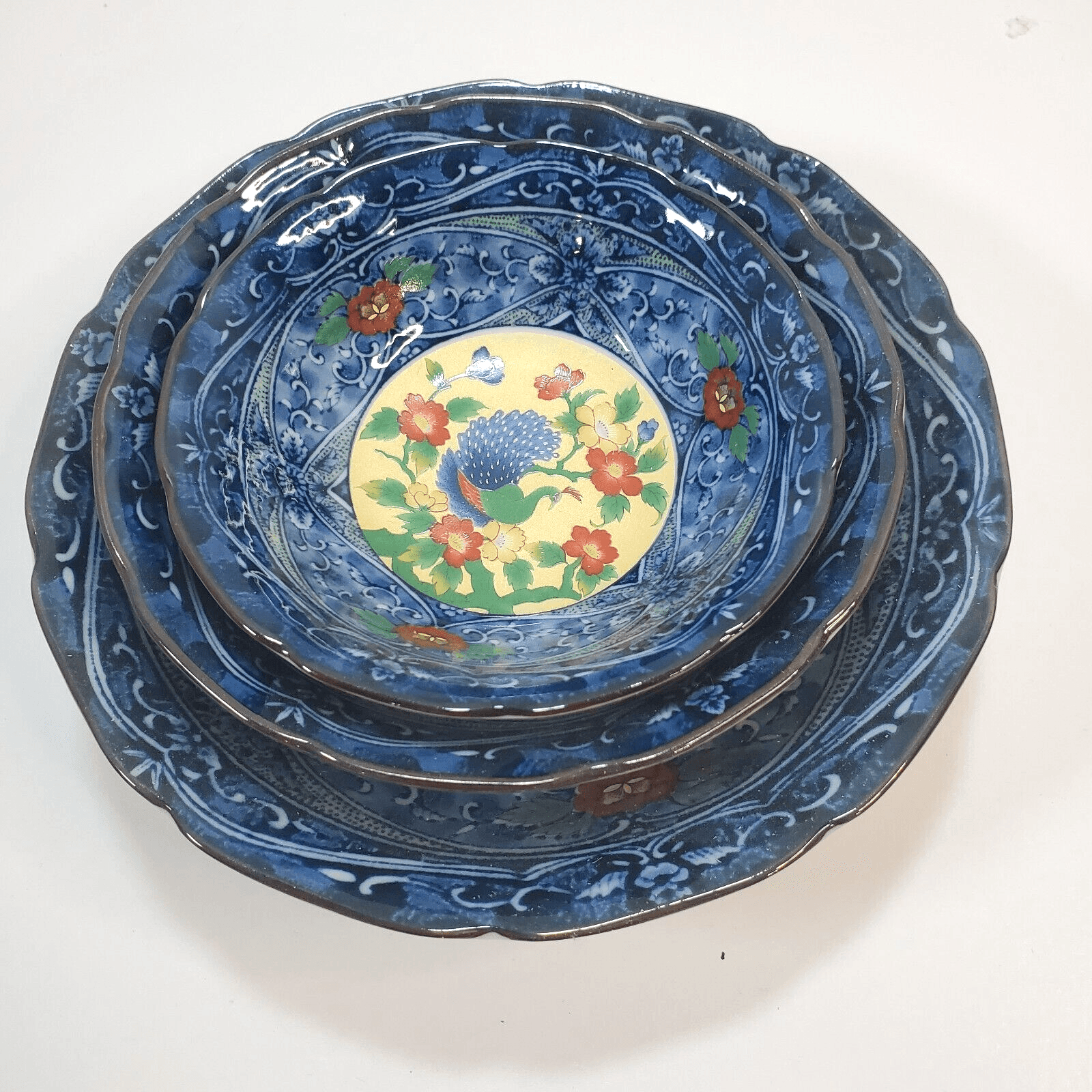 Vintage Japanese Porcelain Set of 3 Graduated Size Bowls Peacock Design Japan - Thumbnail 2