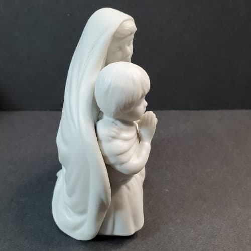 Vtg 1991 AVON Nativity Collectibles Children In Prayer Porcelain Bisque Figurine - Thumbnail 2
