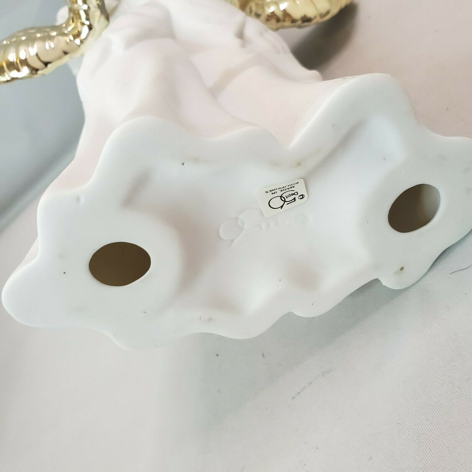 Department Dept 56 Winter Silhouettes Choir Of Angels Votive Candle Holder - Thumbnail 4