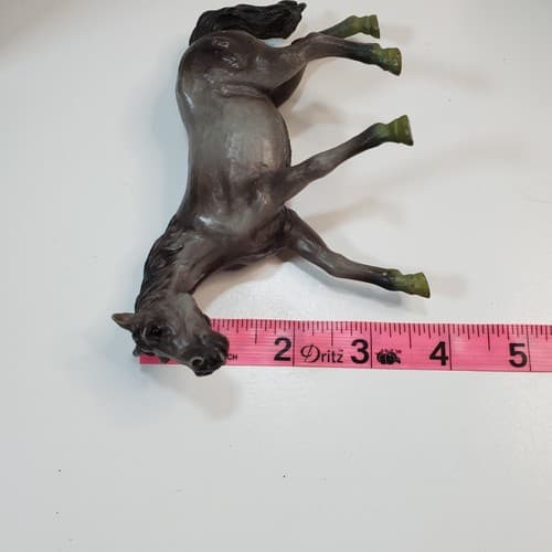 2008 Major Trading Co Toy Arabian Grayish Horse Plastic Resin Figure 5.5" Long - Thumbnail 7