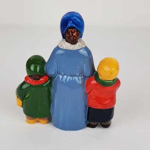 Dept 56 Family Mom Kids Original Snow Village Series 50571 Replacement Figurine - Thumbnail 6