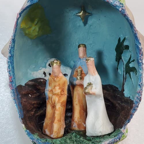 Vtg Ceramic Egg Diorama Nativity Holy Family North Star 3D Christmas Ornament - Thumbnail 2