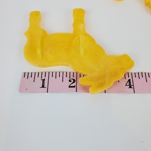 Lot Of 4 Vintage Yellow Plastic Animal Cookie Cutters Camel Elephant Horse Mule - Thumbnail 8