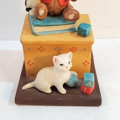 Vtg 1987 Danbury Mint Porcelain Cute Cats Grin & Bear It Sculpture Collection - Thumbnail 3