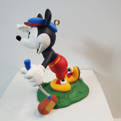 Vintage 1997 Disney Hallmark Mickey Mouse Golfer Long Shot Christmas Ornament - Thumbnail 2