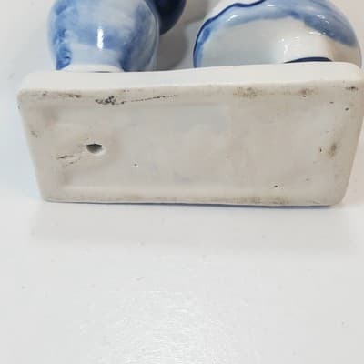 Vintage Blue & White Hand Painted Boy And Girl Kissing Figurine Holland 3.25” - Thumbnail 5