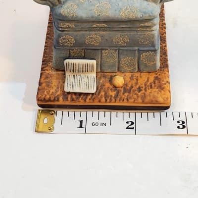 Vintage 1987 Danbury Mint Porcelain Cute Cats Easy Chair Sculpture Collection - Thumbnail 9