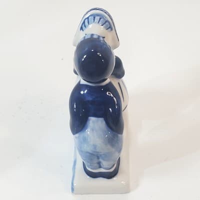 Vintage Blue & White Hand Painted Boy And Girl Kissing Figurine Holland 3.25” - Thumbnail 4
