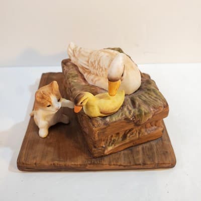 Vintage 1987 Danbury Mint Porcelain Cute Cats GOOSE Sculpture Collection