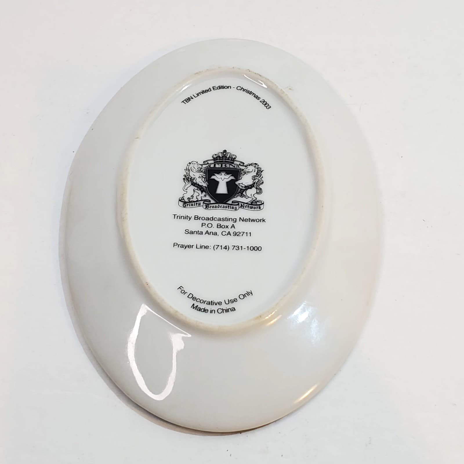 Trinity Broadcasting Network Limited Edition Christmas 2003 Mother Child Plate - Thumbnail 3