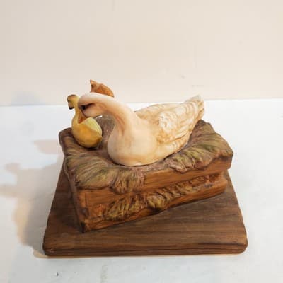 Vintage 1987 Danbury Mint Porcelain Cute Cats GOOSE Sculpture Collection - Thumbnail 4