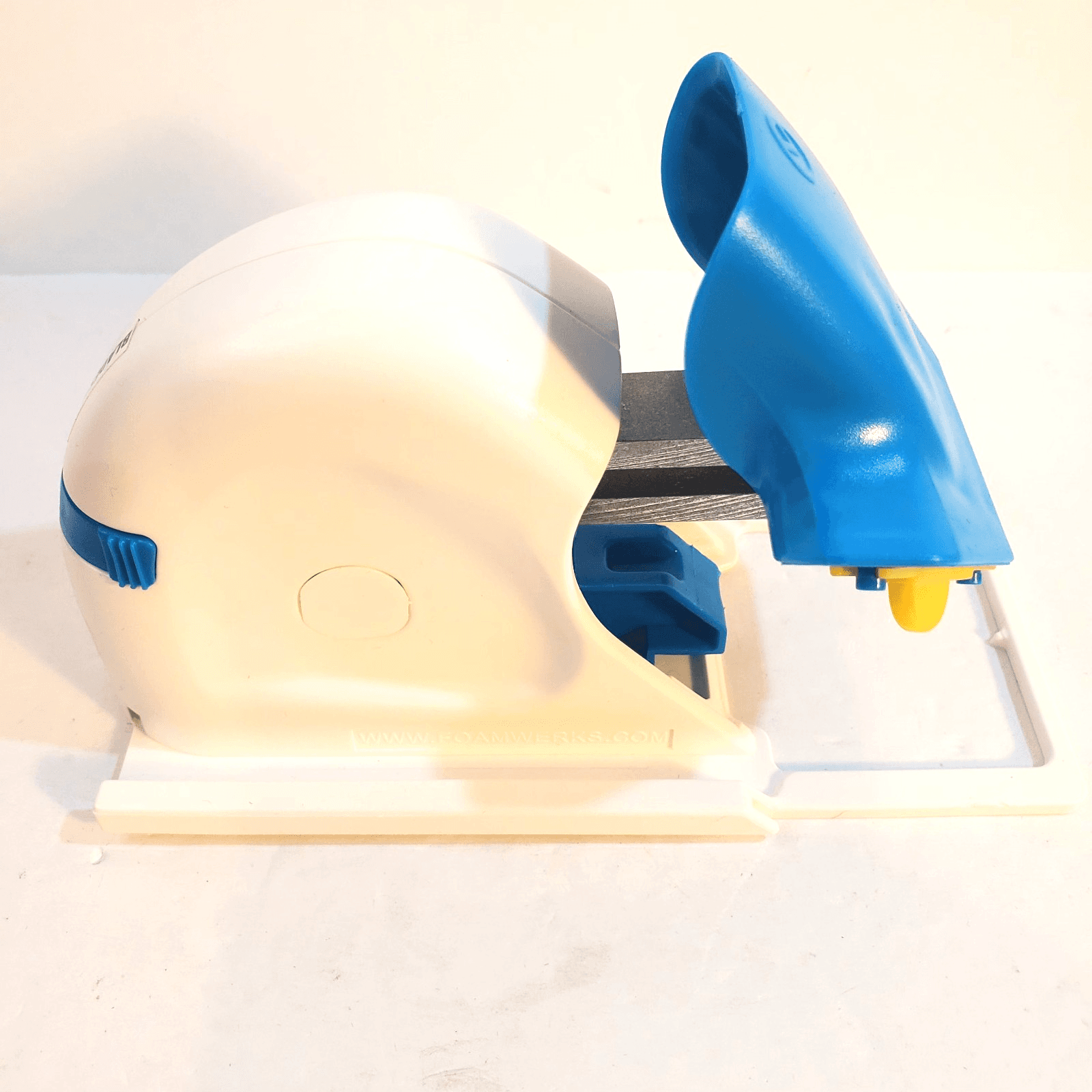 Logan Graphic Products COS-Tools Foamboard V-Groove Cutter BLUE w/ 2 Blades
