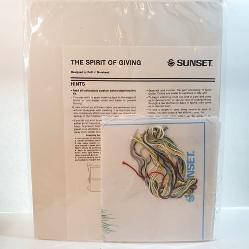 Sunset Gallery Crewel The Spirit of Giving Christmas 1989 Angel Bird Needlepoint - Thumbnail 6