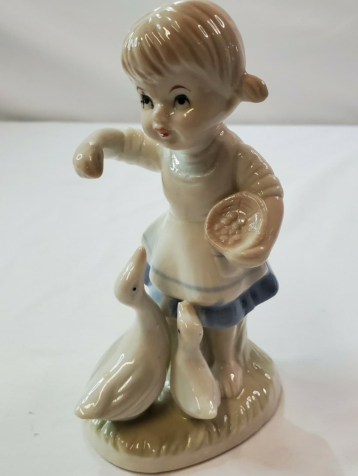 UCGC Taiwan 6" Glazed Porcelain Girl feeding Ducks Goose Figurine Pastels
