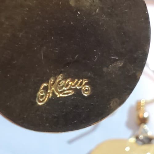 Vtg MEOW Signed Gold Tone White Black Enamel Art Noveau Dangle Hook Earrings - Thumbnail 4