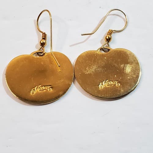 Vtg MEOW Signed Gold Tone White Black Enamel Art Noveau Dangle Hook Earrings - Thumbnail 3