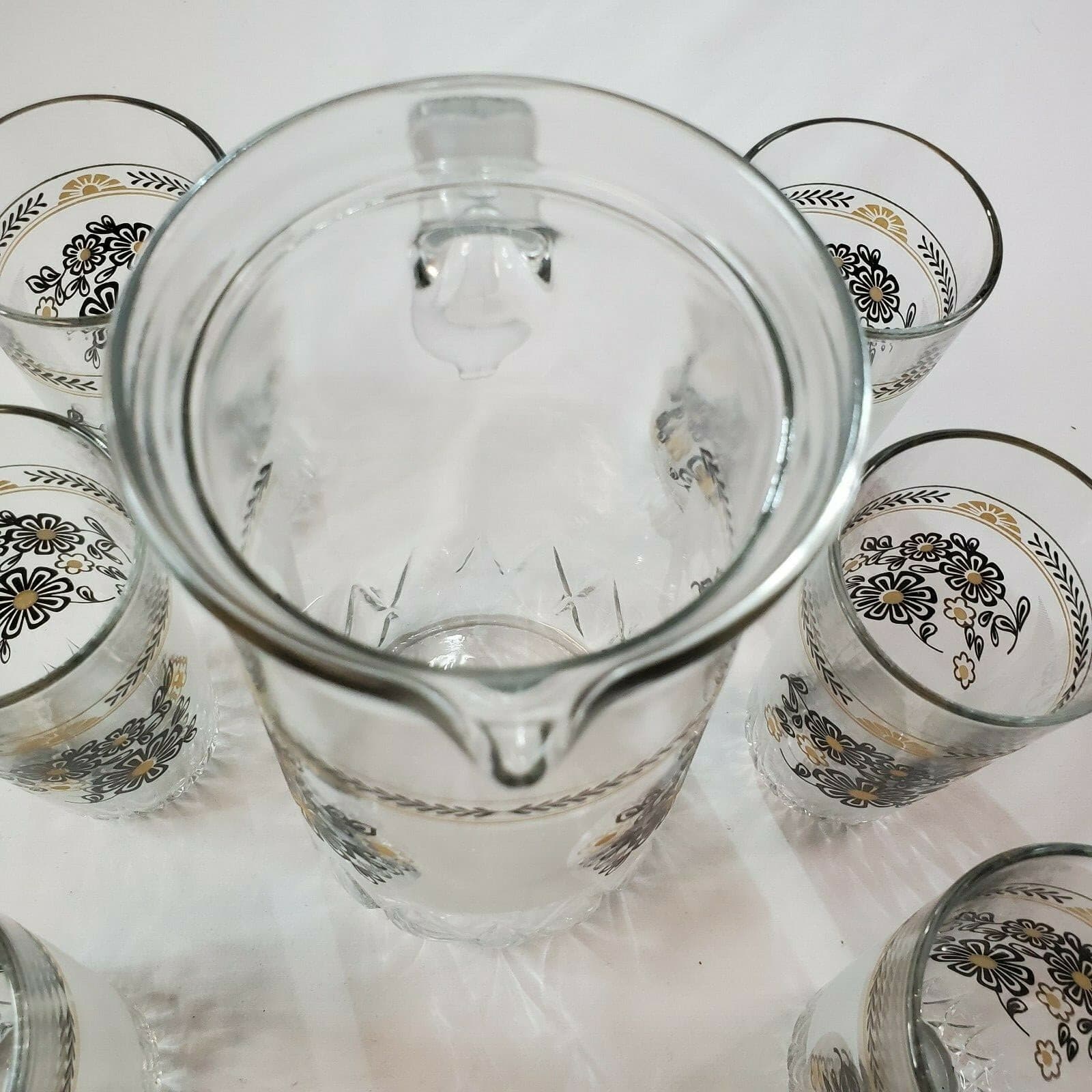 Vintage Cerve Glass Juice Pitcher & 6 Glasses Black & Gold Flowers Made in Italy - Thumbnail 6
