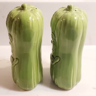 Vintage Anthropomorphic Celery Stalks Salt & Pepper Shakers Large Japan - Thumbnail 5
