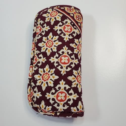 Vera Bradley Slim Eyeglass Readers Case in Medallion Pattern 100% Cotton - Thumbnail 5