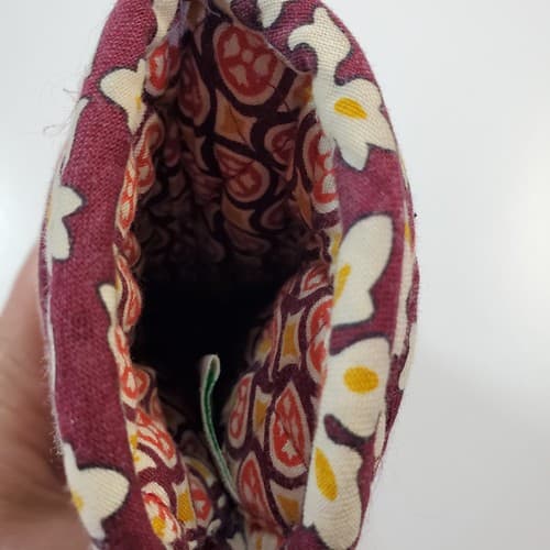 Vera Bradley Slim Eyeglass Readers Case in Medallion Pattern 100% Cotton - Thumbnail 6