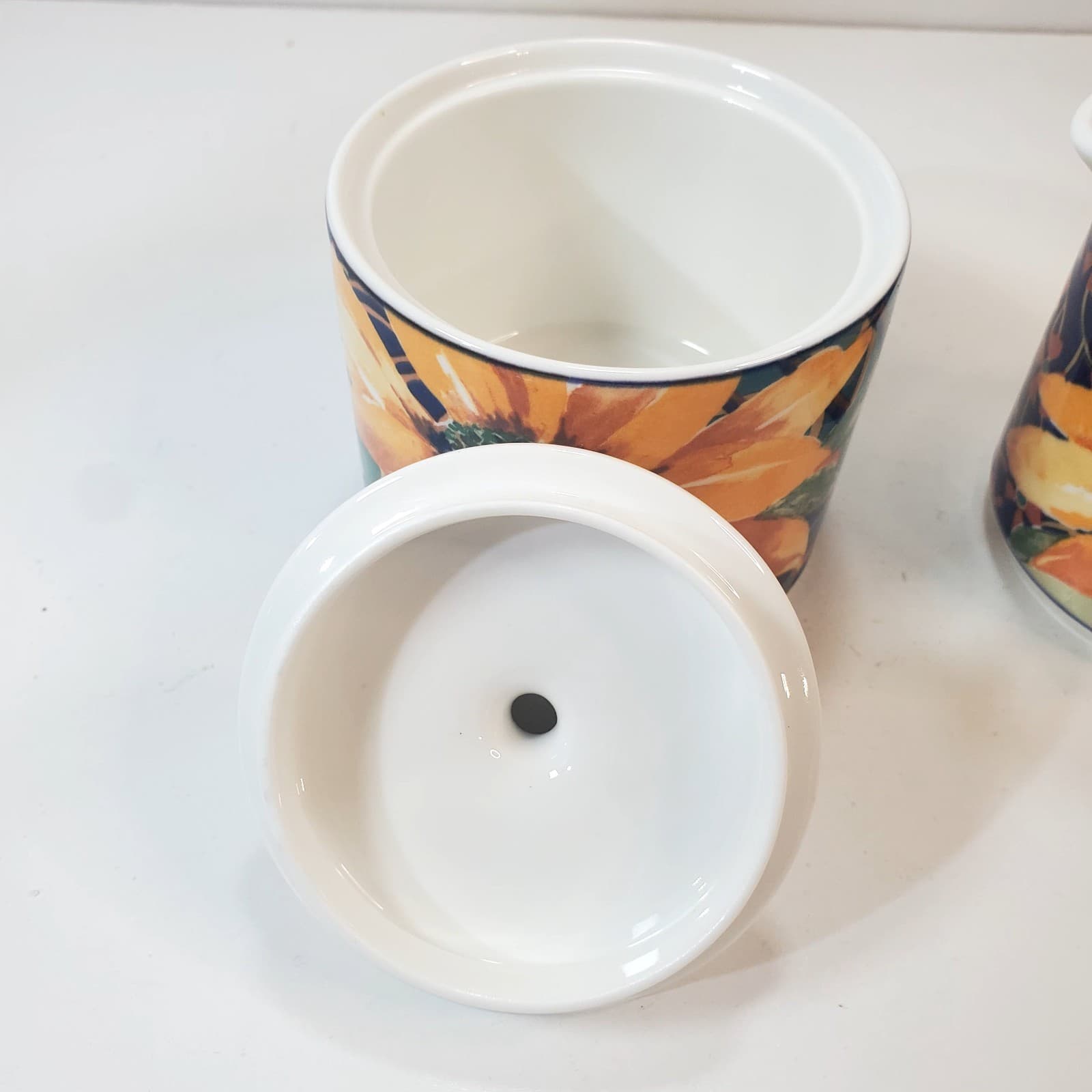 Victoria Beale Casual Accents Sonata 9014 Cream & Sugar Set Sunflower Porcelain - Thumbnail 7