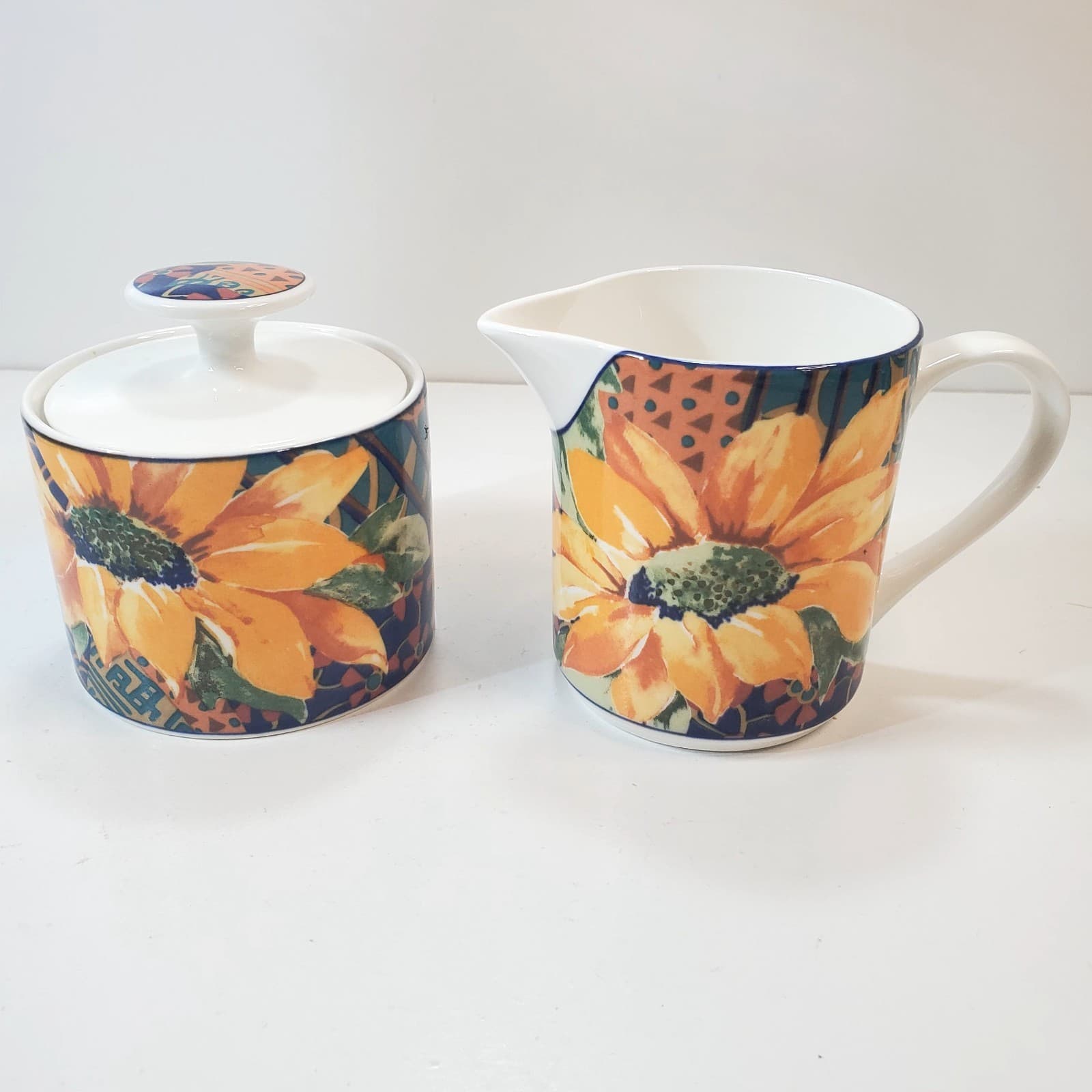 Victoria Beale Casual Accents Sonata 9014 Cream & Sugar Set Sunflower Porcelain - Thumbnail 2