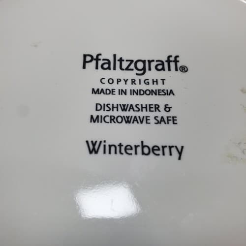 Pfaltzgraff Winterberry Merry Everything 7" Christmas Serving Bowl Candy Dish - Thumbnail 5
