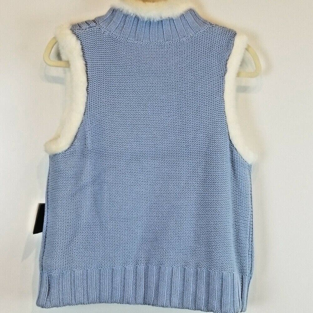 LuLu Reversible Cable Knit & Faux Fur Vest Size Medium Light Blue cable knit NWT - Thumbnail 4