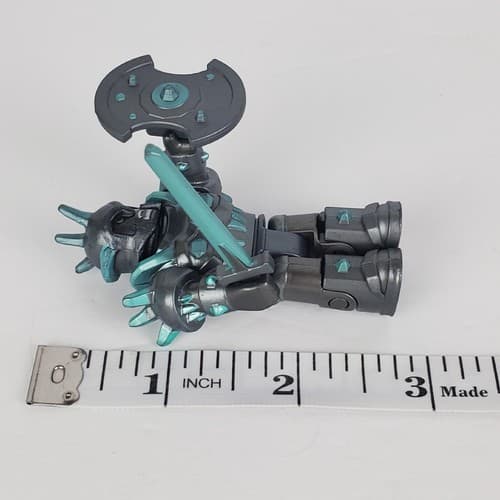 Roblox Action Figure Champions of Roblox Korblox General Gray Armor - Thumbnail 4