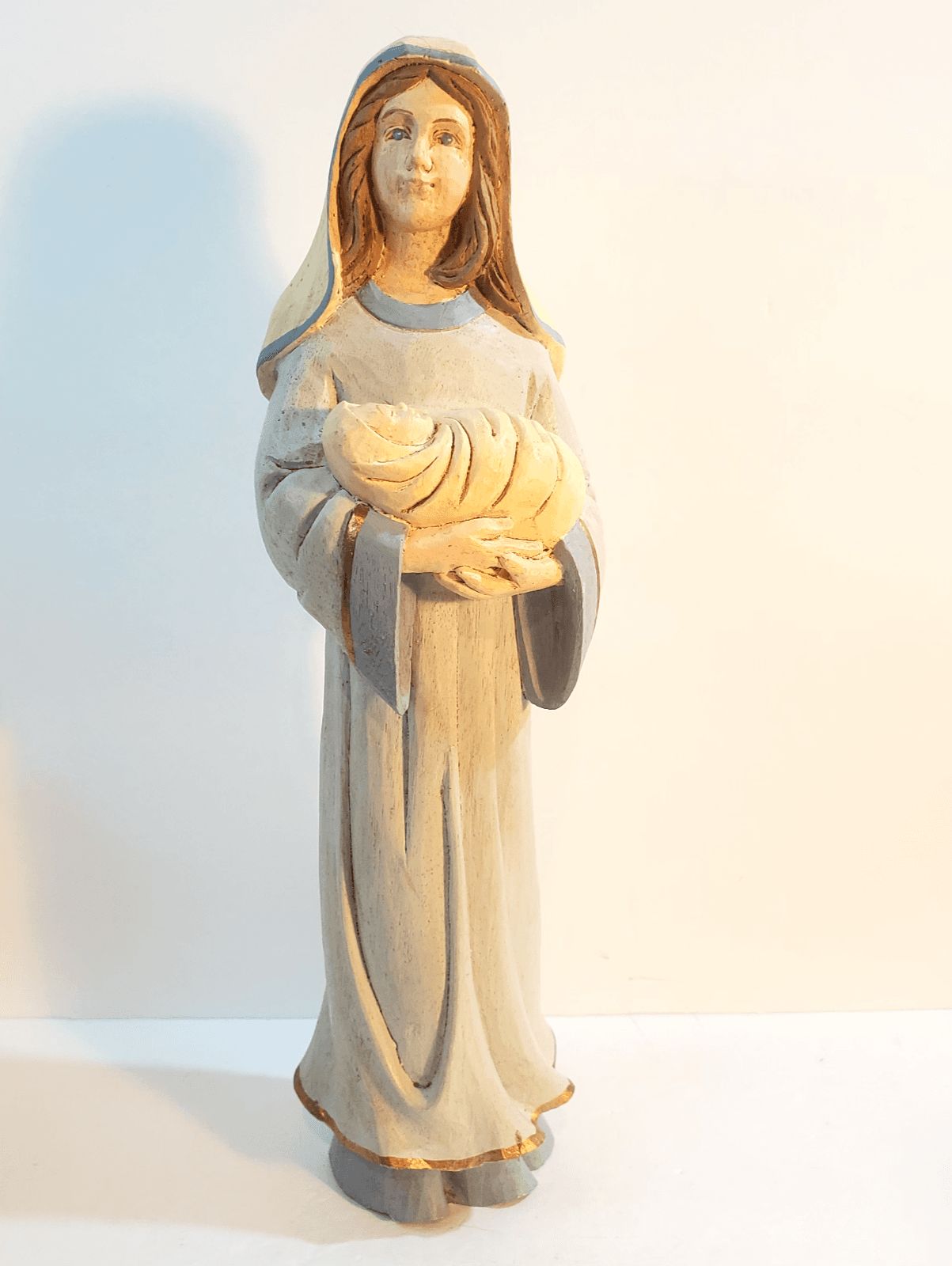 Vtg Midwest Of Cannon Falls 10.5 in Paper Mache Madonna w/Baby Figurine Figure