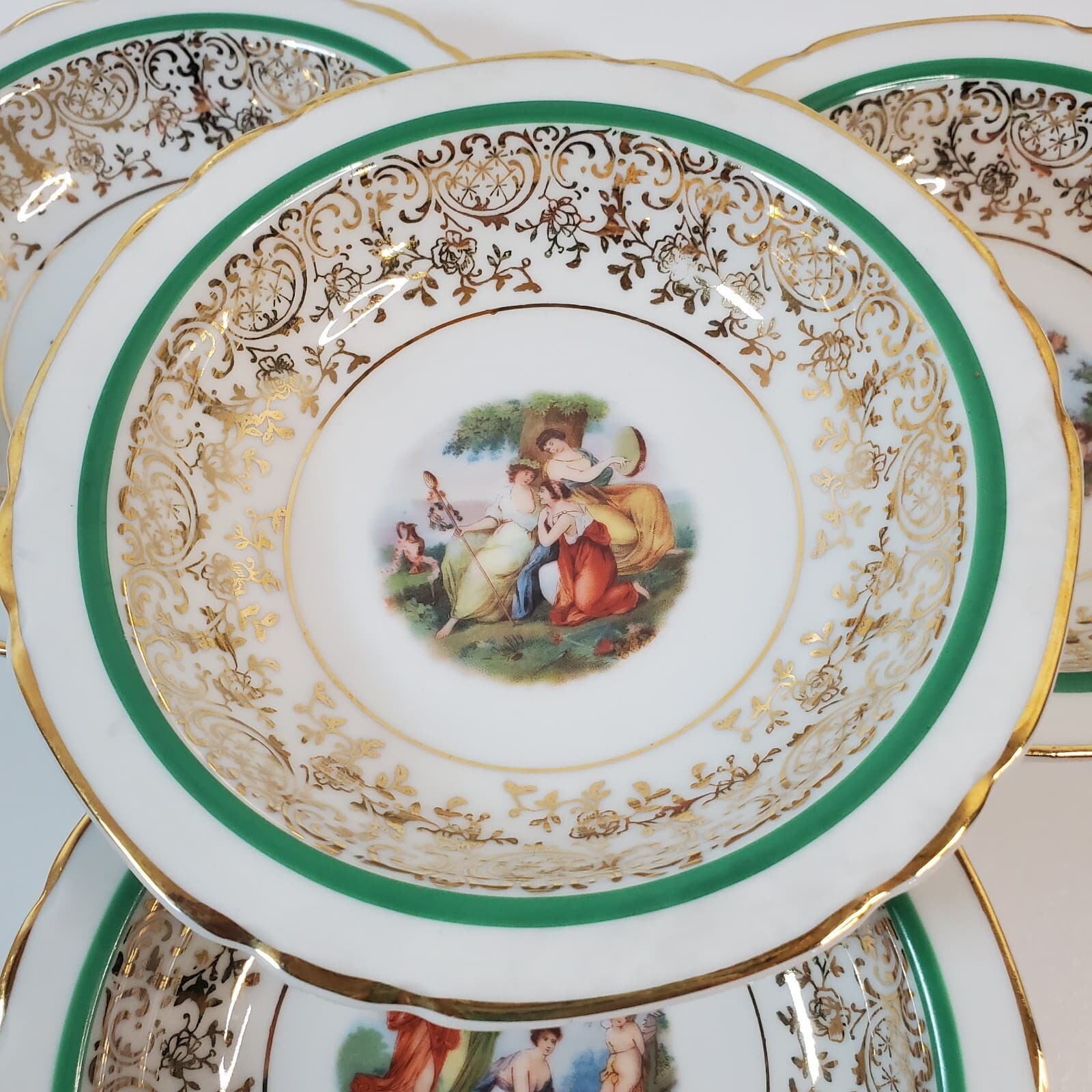 Vintage Victoria China Czechoslovakia Ornate Set of 4 Berry Bowls 24K Trim - Thumbnail 2