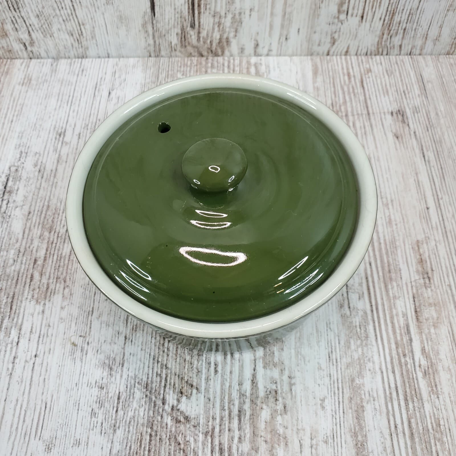 HLCCO Hall Pottery Lidded Vented Crock Green Bowl Single Serve Made in U.S.A. - Thumbnail 2