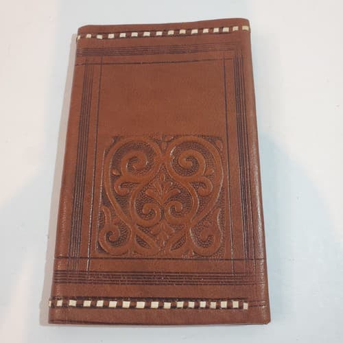 Hand-Crafted Sewn Leather Bi-Fold Wallet Soft Secure Area For Coins Weaved Trim