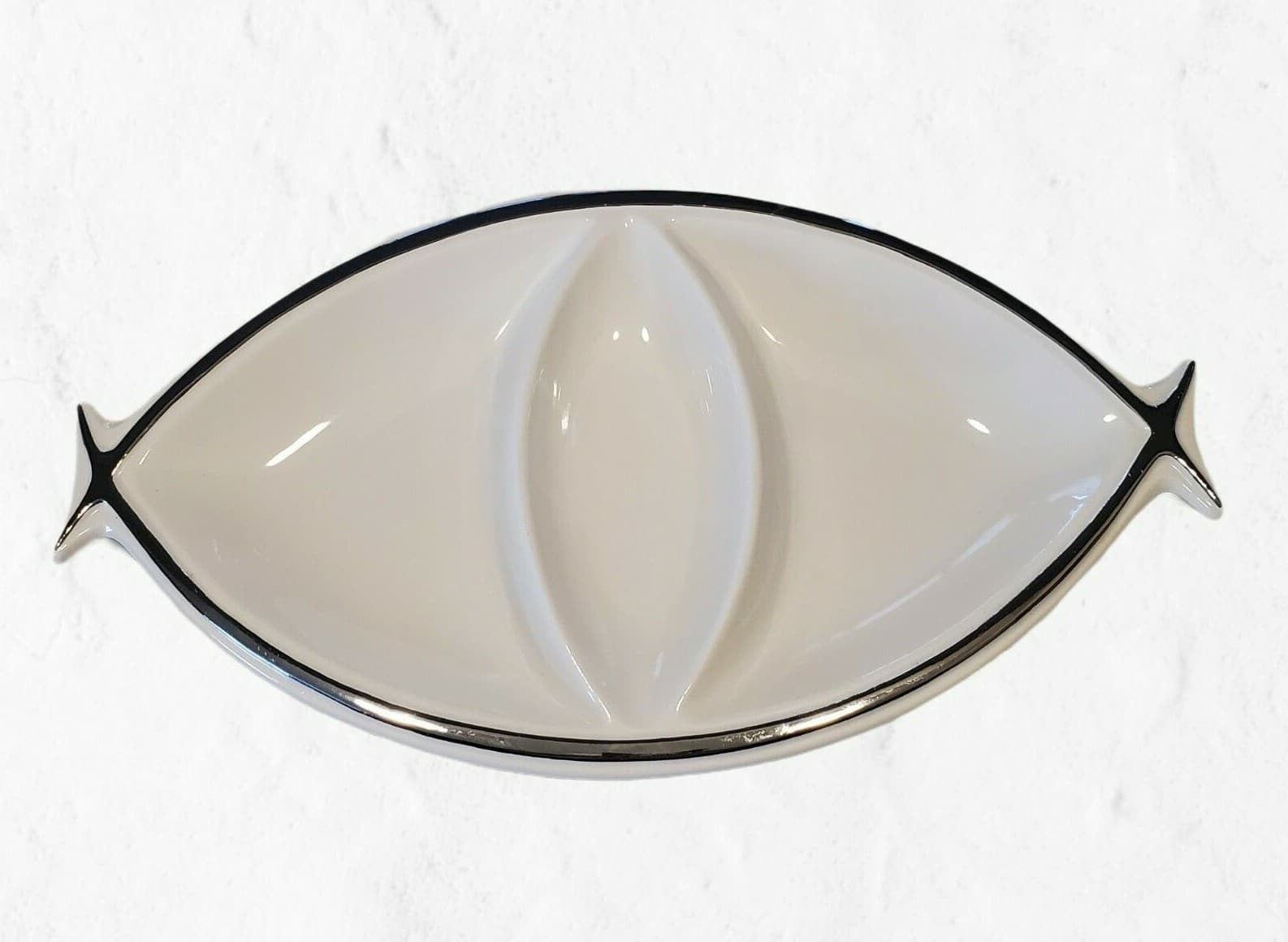 California Pottery USA P304 White Silver Border Divided Plate Platter Dish Bowl
