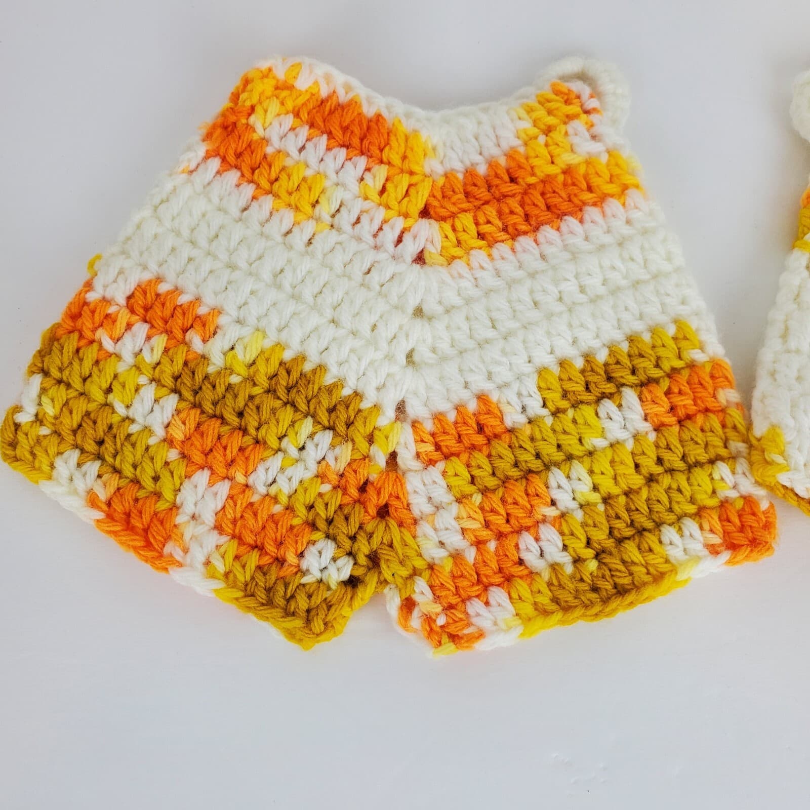 Vtg Pair Crochet Shorts Bloomers Pot Holders Yellow Gold Trivet Hot Pad Kitsch - Thumbnail 2