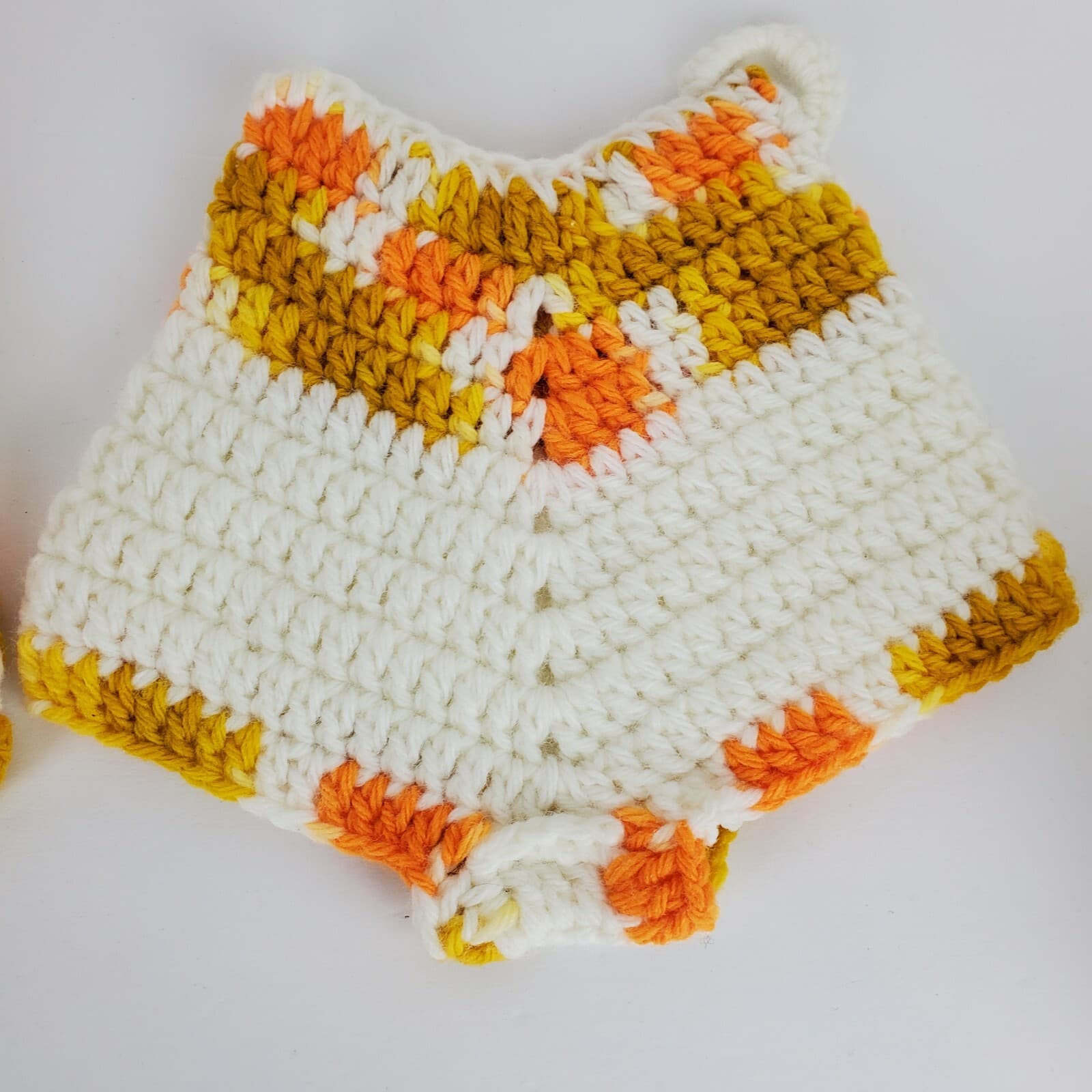 Vtg Pair Crochet Shorts Bloomers Pot Holders Yellow Gold Trivet Hot Pad Kitsch - Thumbnail 4