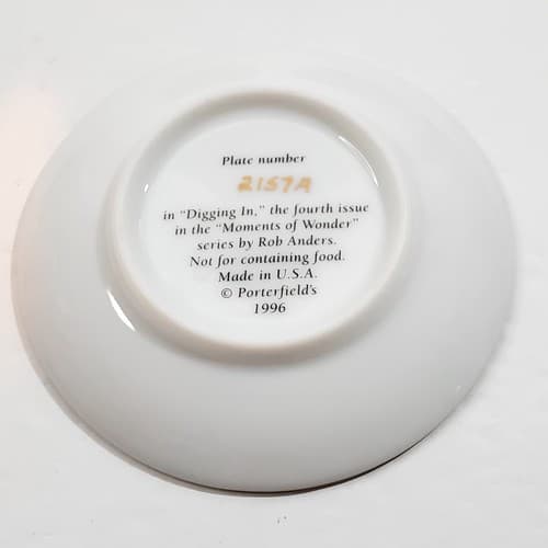Vintage 1996 Porterfield's Rob Anders Miniature Plate Digging In #2157A - Thumbnail 4