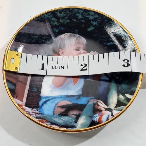 Vintage 1996 Porterfield's Rob Anders Miniature Plate Digging In #2157A - Thumbnail 6