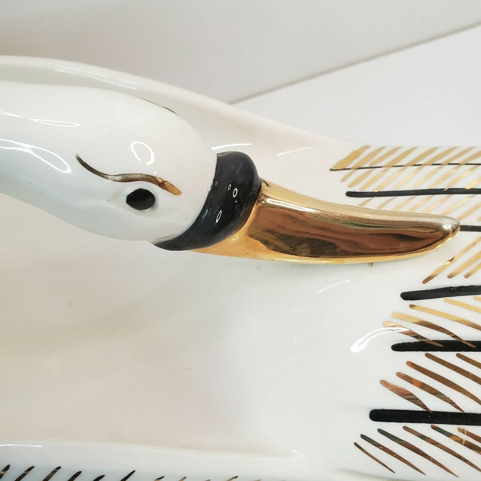 Vtg Lofisa Mexican Pottery White Gold Black Large Swan Centerpiece Bowl Unique - Thumbnail 3