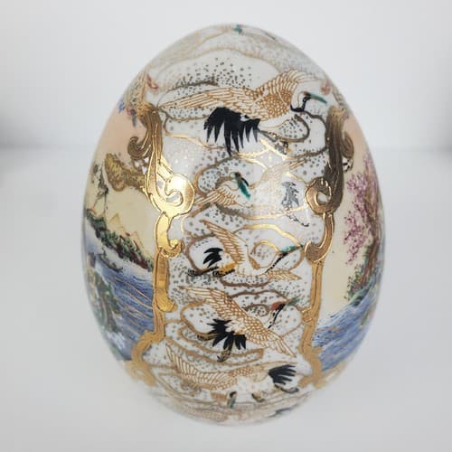 Vintage Hand Painted Satsuma Porcelain Egg Geisha Girl Birds Motif 4.5 in - Thumbnail 4