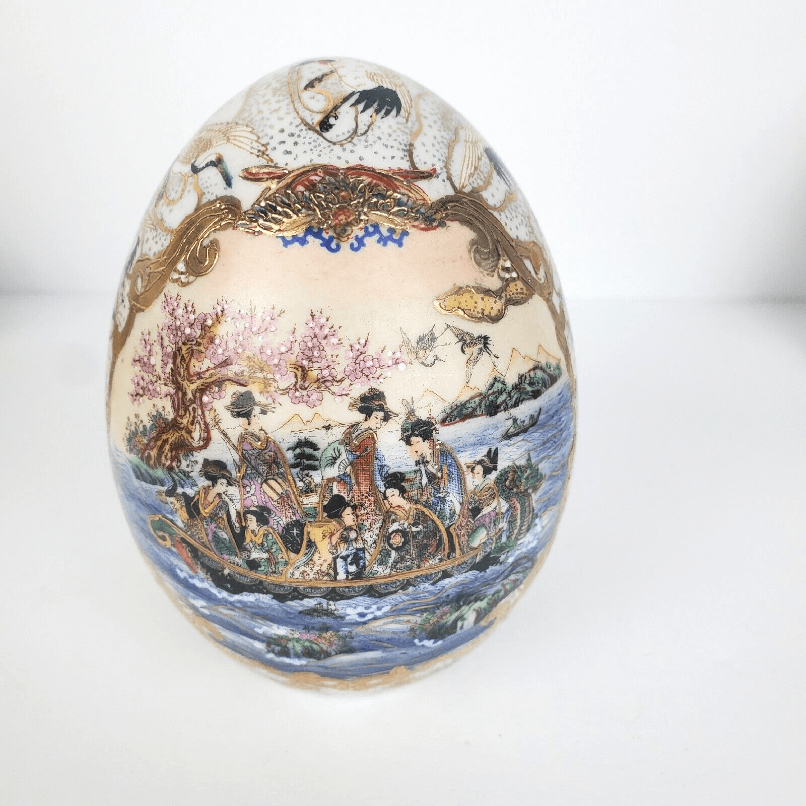 Vintage Hand Painted Satsuma Porcelain Egg Geisha Girl Birds Motif 4.5 in